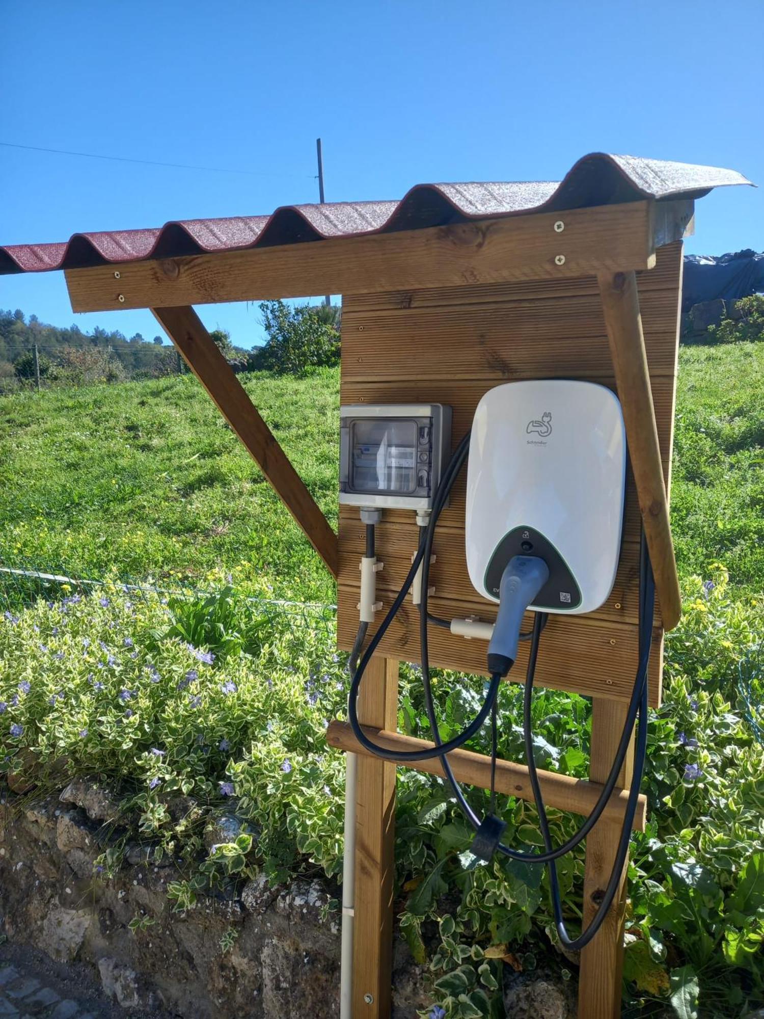 Casinha Da Lareira - Quintinha Dos Cavalos- Arruda Dos Vinhos Luaran gambar